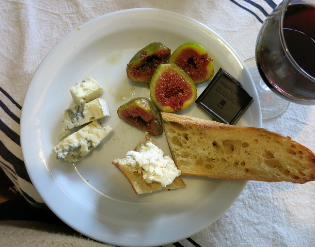 cheese-and-figs